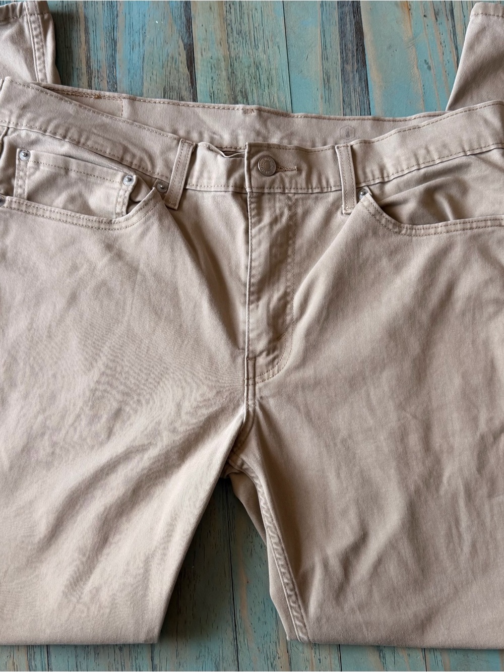 Mens Levi's Tan/khaki straight leg pants size 36x32